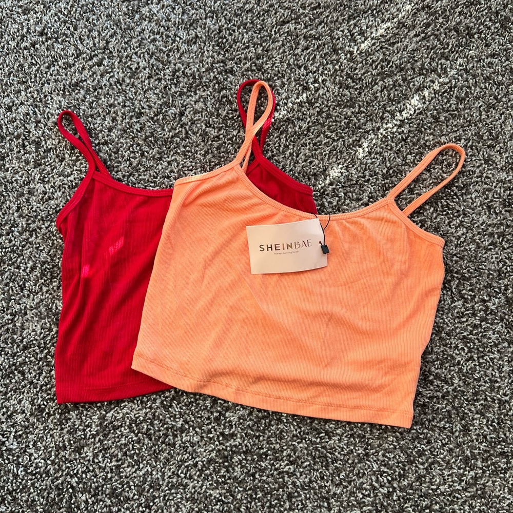 🍊3/$10 Shein Cropped Tank Tops
